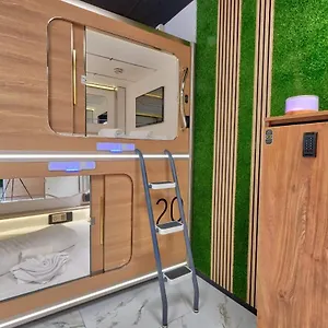 Capsulehotel Capsule