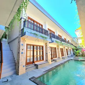 Kamandaka , Kuta Lombok Indonesia